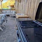 The Magnolia House Garden Relax 度假居